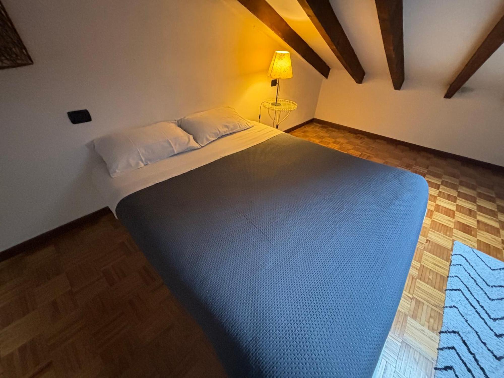 Апартаменты La Casa Di Ale Лекко Экстерьер фото